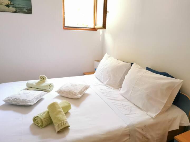 Apartment Biljana Бол Екстер'єр фото